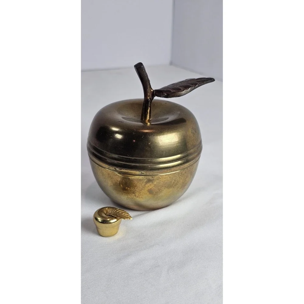 Vintage Mid Century MCM Brass Apple‎ Tricket Box/ Mini Apple Figure Knick Knack